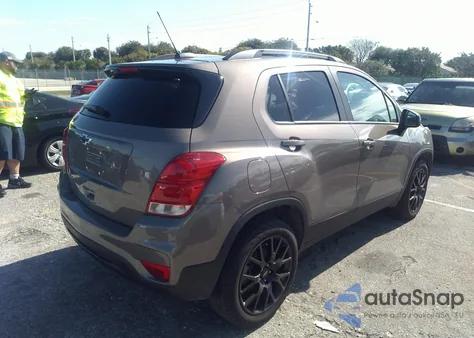 2022 Chevrolet Trax Awd Lt from USA, damaged, VIN KL7CJPSM3NB542396